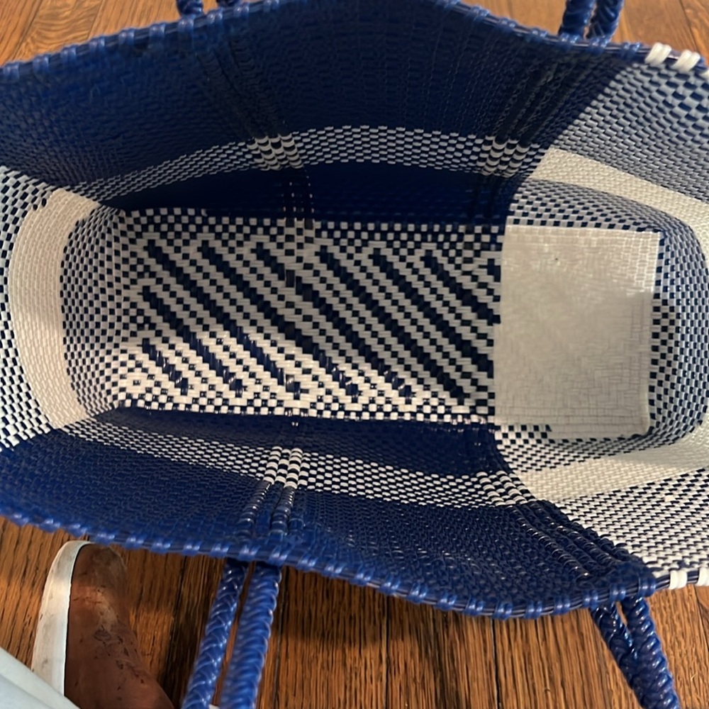 Frances Valentine Buena Tote Plaid Navy - Picture 4 of 9